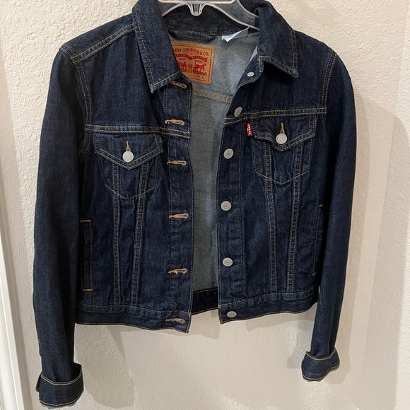 Levi’s jean jacket - Picture 1 of 5